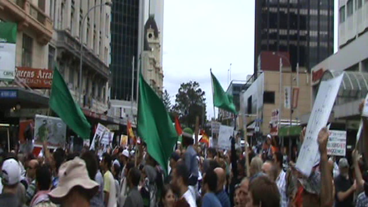 Gaza Protest footage 2009 raw and uncut