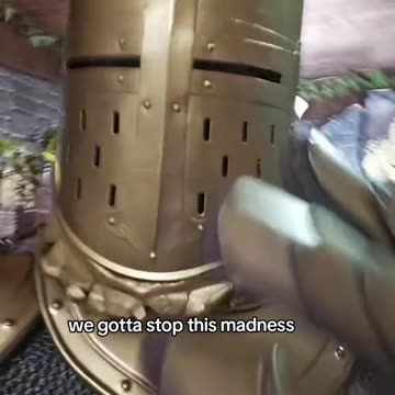 No!!! Stop him 👑♥️♥️