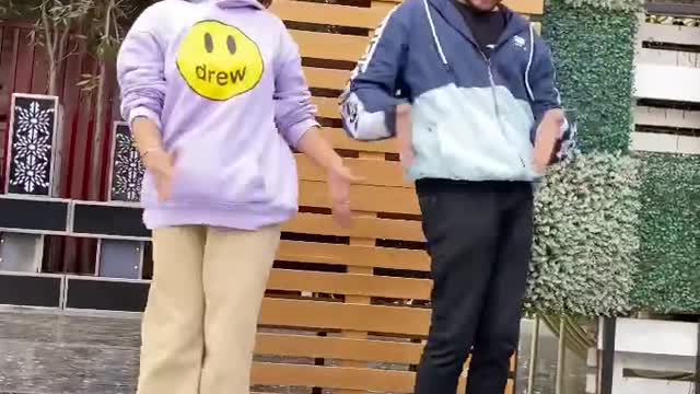 Fdffffff6667&&&&....!!??