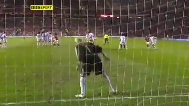 Watch how Cristiano Ronaldo destroyed Chelsea with a free kick in Man united