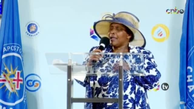 Prayer in African churches
