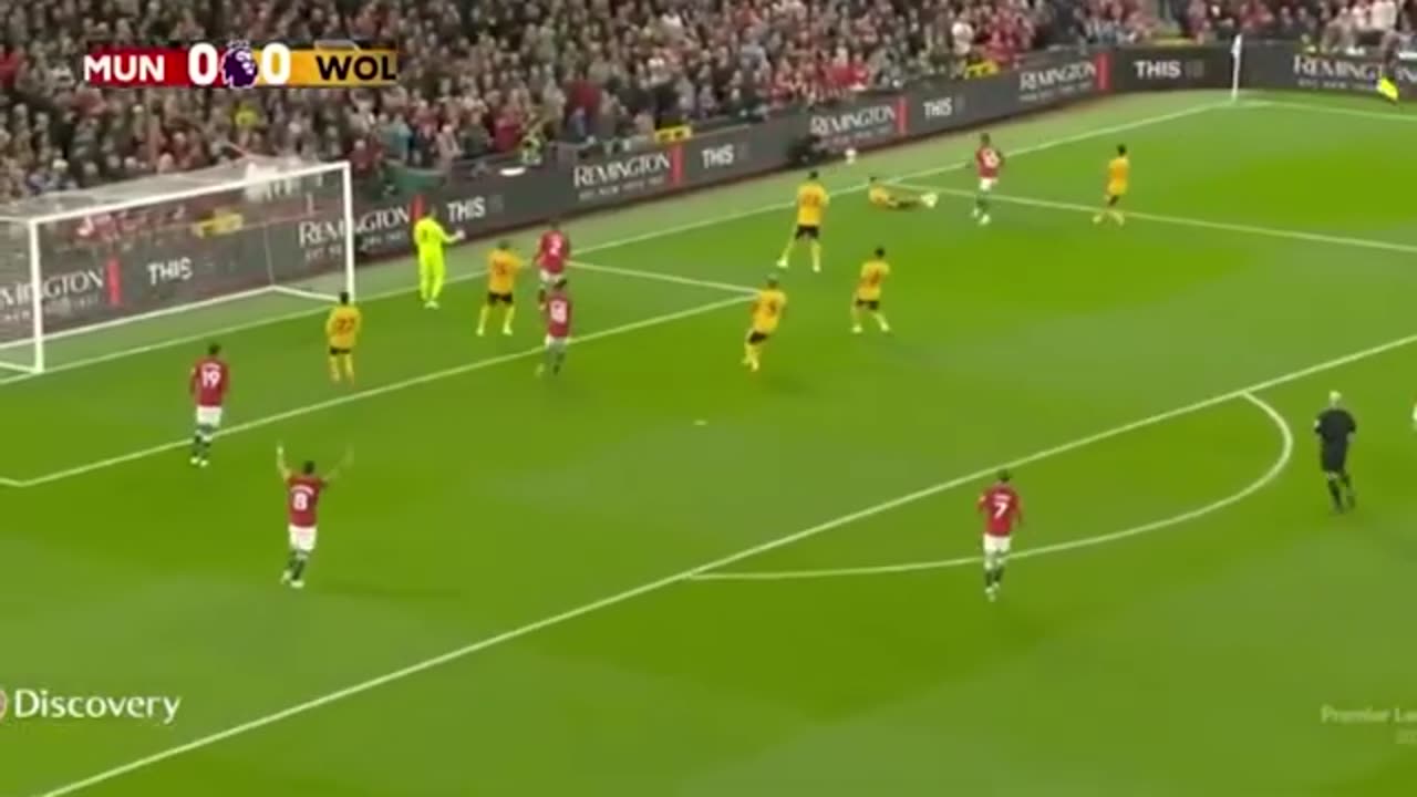 Manchester United vs Wolves 1-0 Highlights (Download Video)