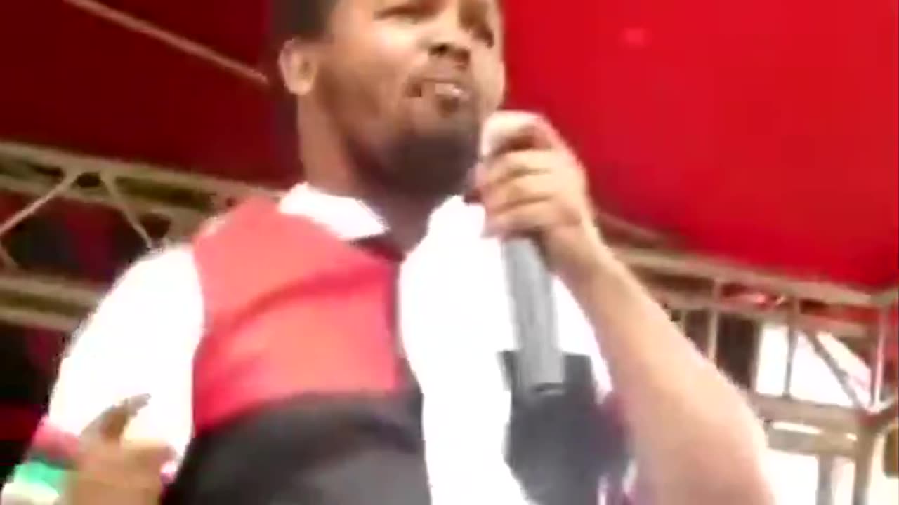 Black Guy in South Africa Calling for White GENOCIDE.