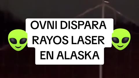 #ovni #ufo #uap Ovni dispara rayo laser a la tierra - UFO shoots laser beam at Earth .