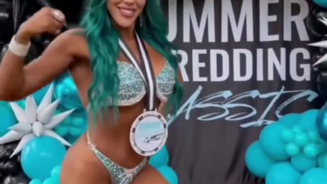 Obese to Bobybuilding Star Female Weigth Loss Motivation