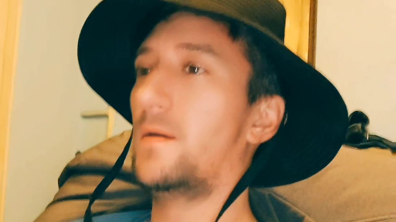 Who remembers how the rain smells like?