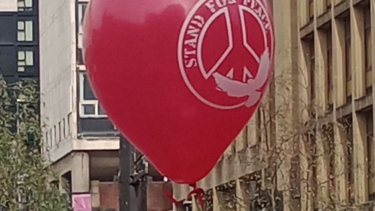 Alex Pearce-Last Jacobite speaking STAND FOR PEACE in Glasgow