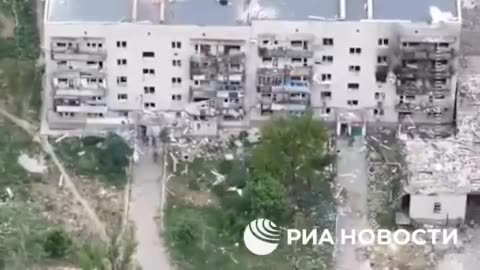 ⭕️🇷🇺🇺🇦🇷🇺Russian military, while clearing high-rise buildings