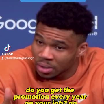 Giannis Antetokounmpo was upset with the question of a reporter #nba
