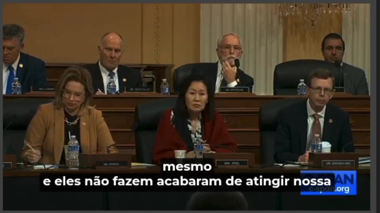 O diretor do FBI, Christopher Wray, explica a ameaça da China aos EUA. Segurança Cibernética.