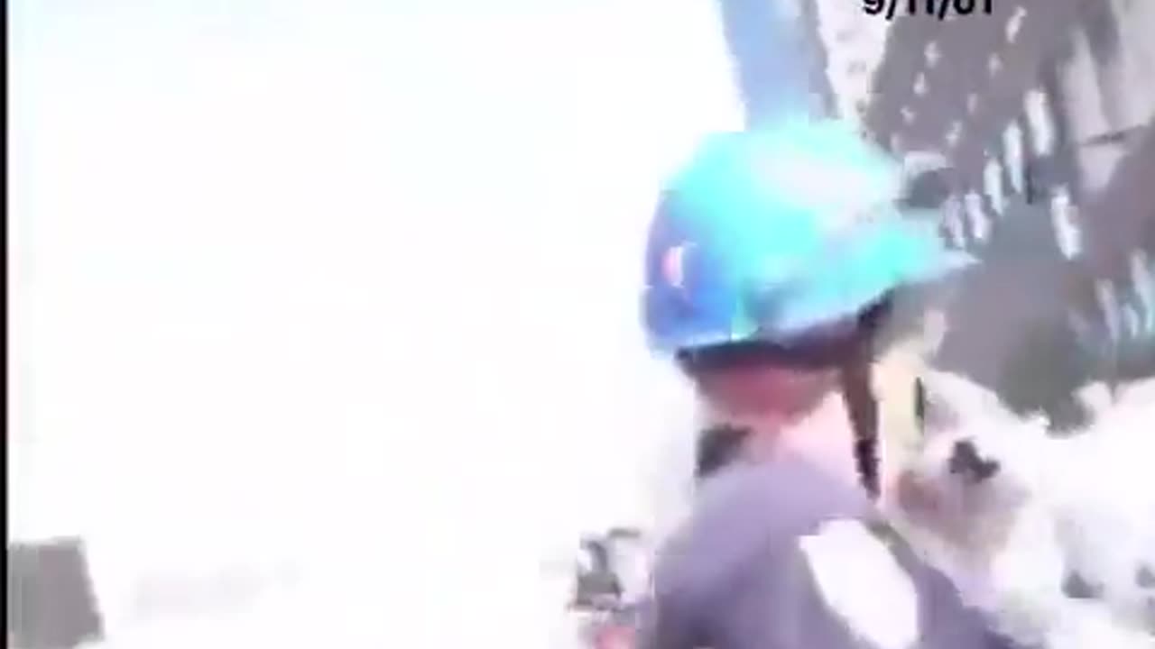 9/11 Clip - Firemen Shout That There Is A Bomb In The Building (September 11th)