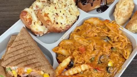 Magy and pasta make plate