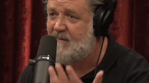I absolutely love what Russell Crowe said here!