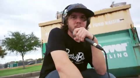 Feral the Earthworm - Golden Arches (throwies)_Cut