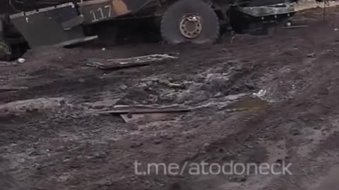 USA made MRAP destroyed in ukraine