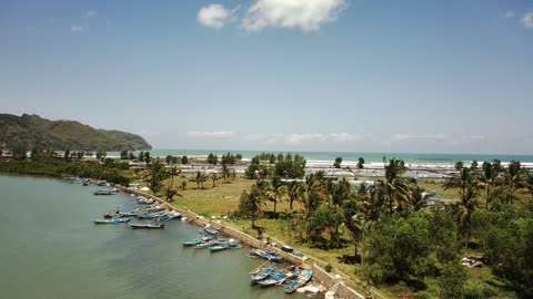 Lovely and Wonderful Beach with green landscapes