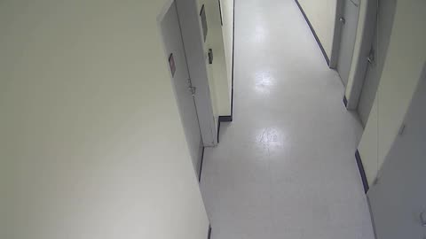 8802VZN06Elevator_2021-01-05_01h40min01s523ms.mp4