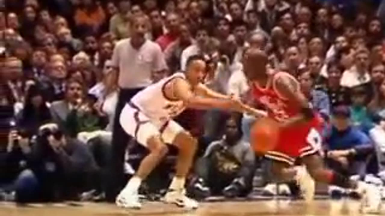 MICHAEL JORDAN HIGHLIGHTS 🏀🏀