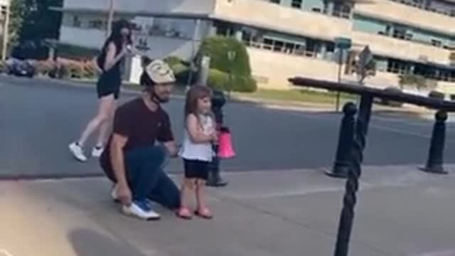 A Toddler Leads Protestors in Chanting “My Body, My Choice” At a Protest in Arkansas