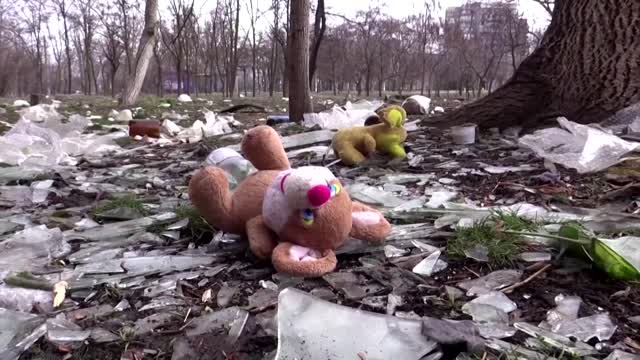 Siege of Mariupol is a ‘war crime’ says Zelenskiy