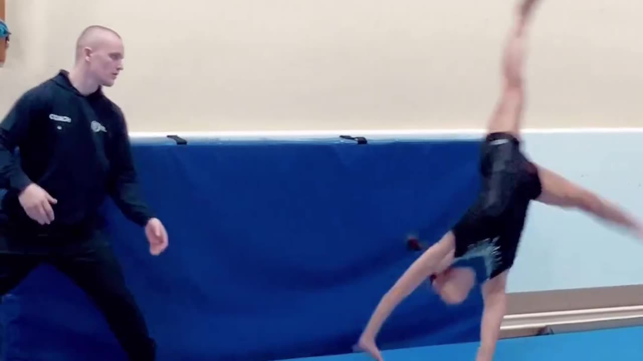 Hi back jump