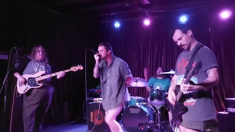 Sunstreak - LIVE @ The End (Real)