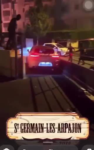 French marauders began stealing cars from car dealerships