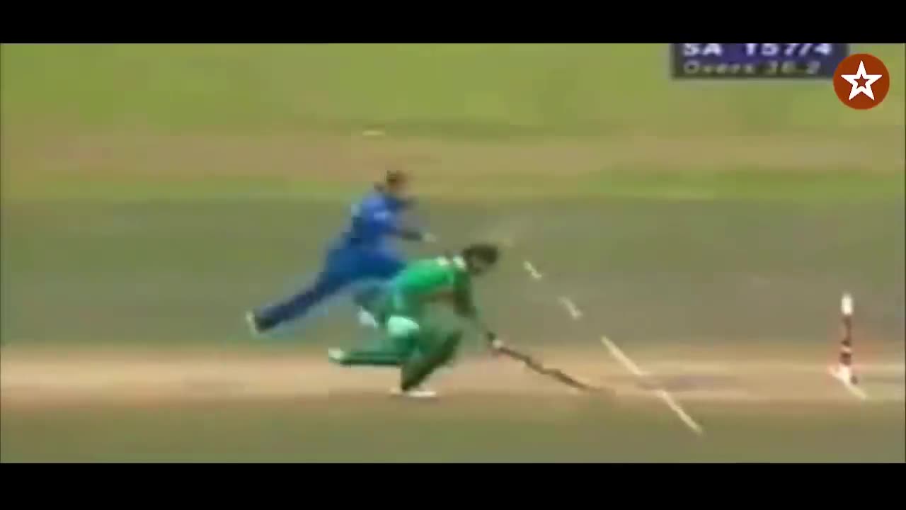 Top 10 Funny Cricket Moments