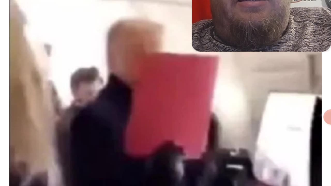 Donald Trump & The Red Folder