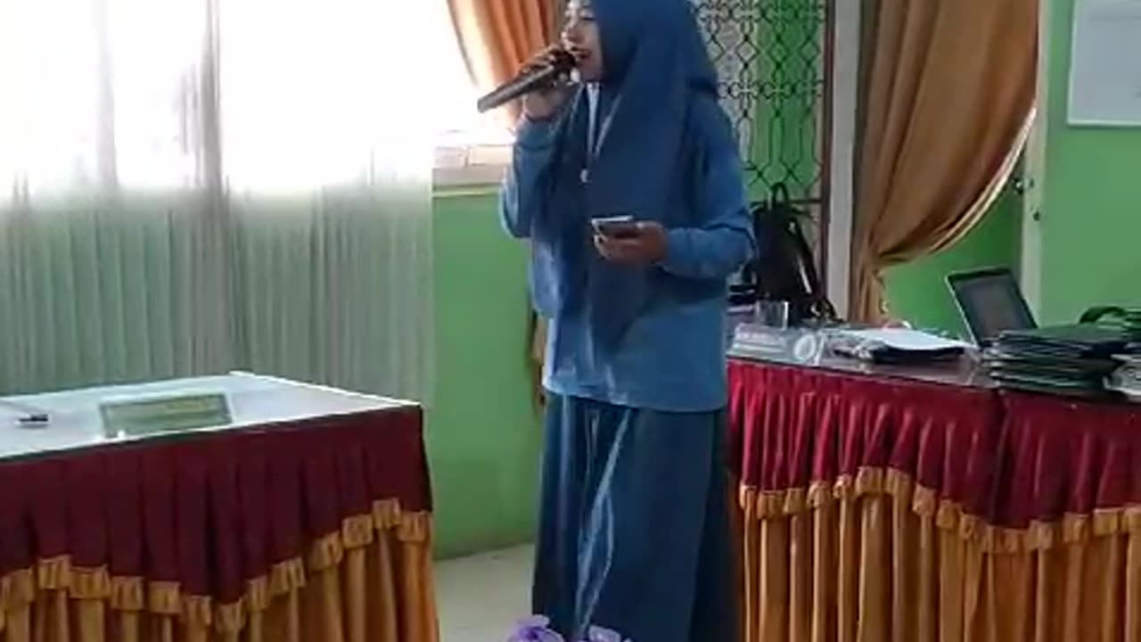 Hiburan saat kerja