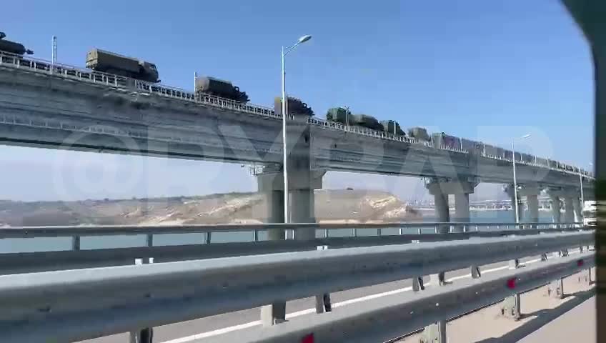 Οι Ρώσοι ξεκίνησαν να στέλνουν ΦΟΥΛ εξοπλισμό στα νέα τους εδάφη