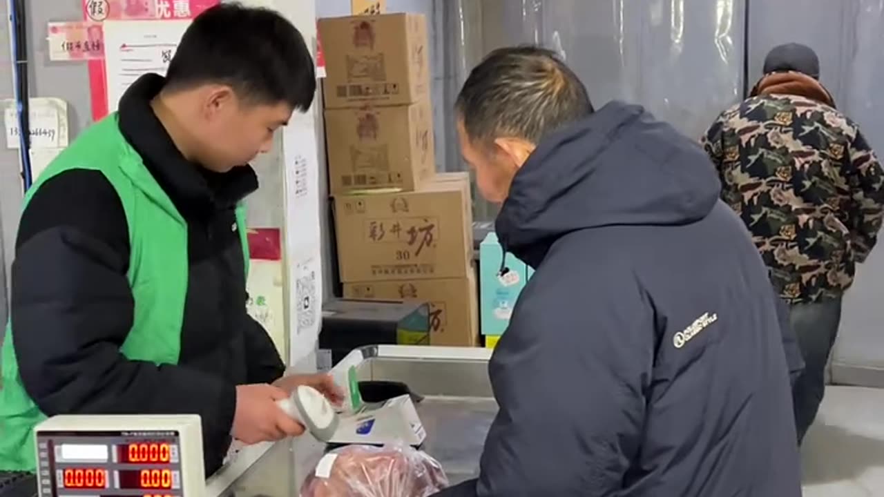 MARKET FUNNY VIDEOS