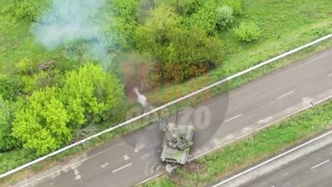 Zu-23 and T-72 destroy the fortified areas of the Armed Forces of Ukraine