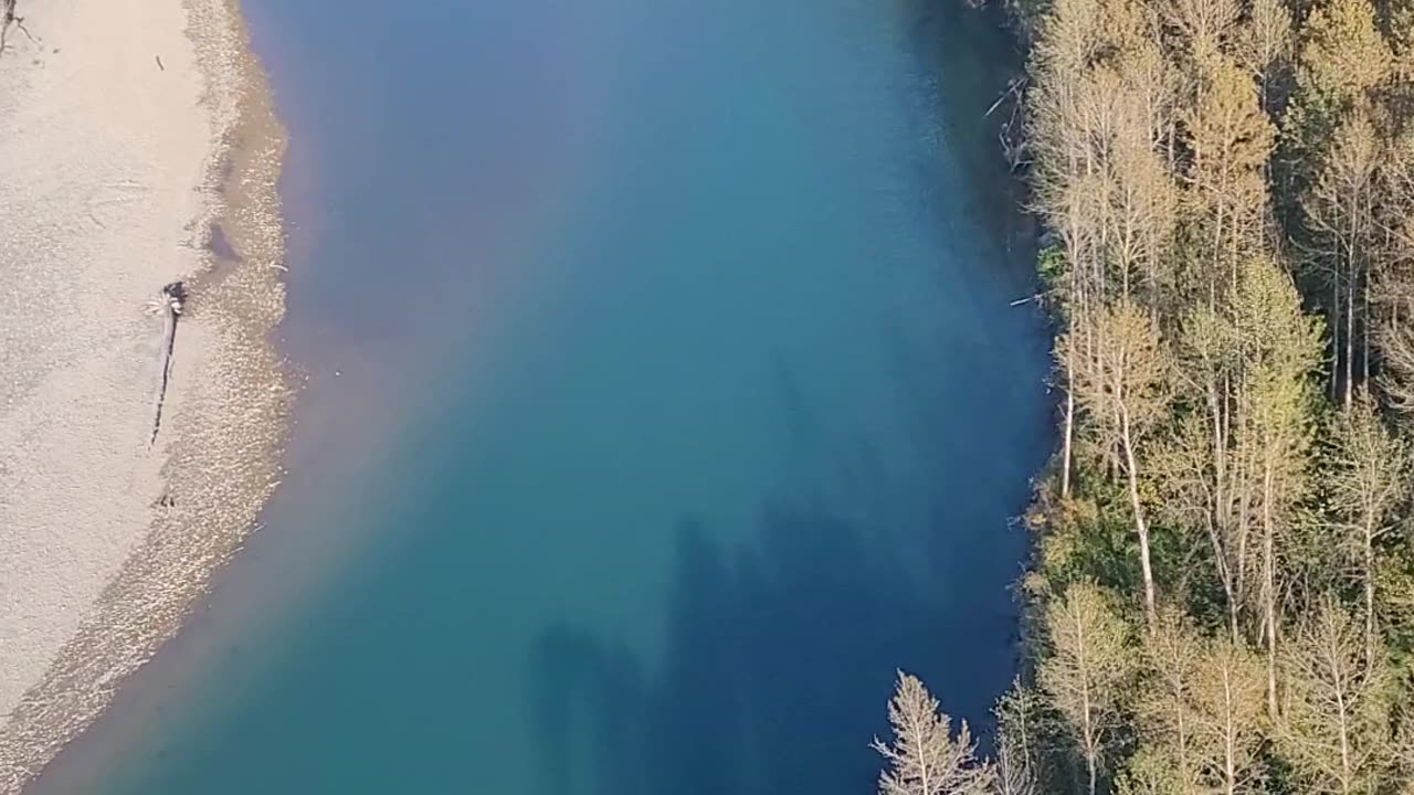 Paramotor flight up river