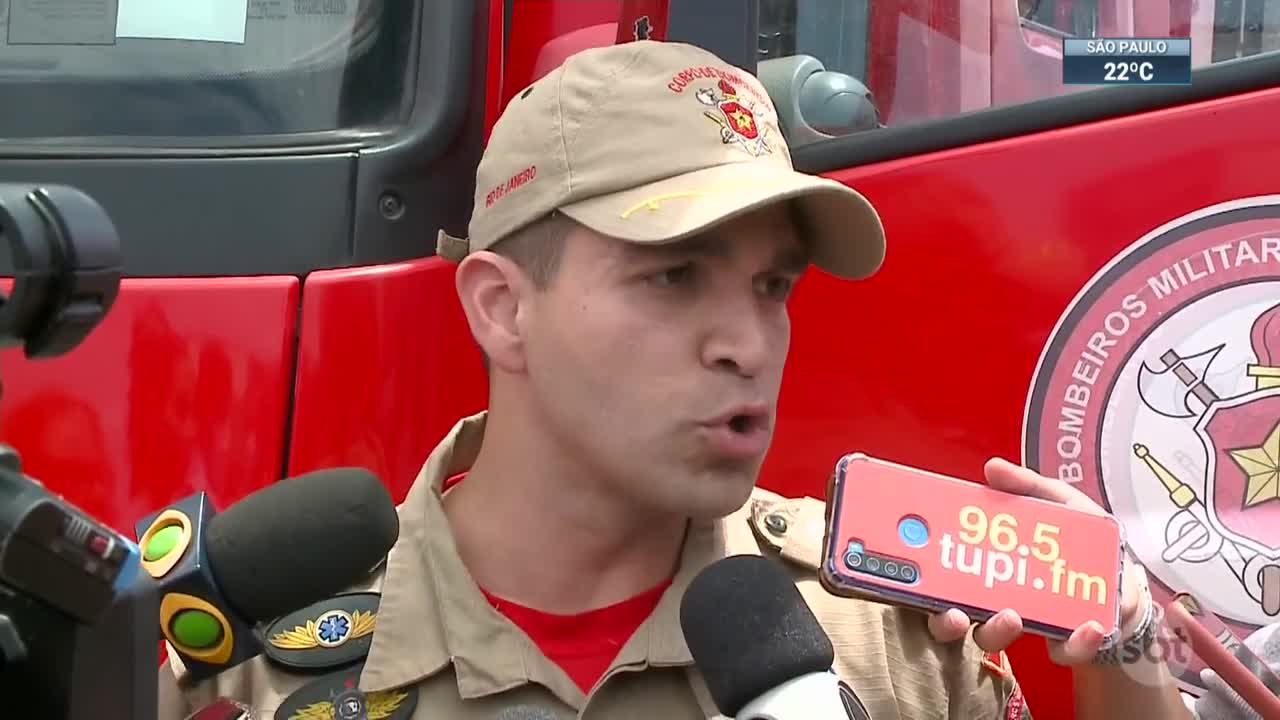 Incêndio no Ceasa do Rio de Janeiro causa tumulto | SBT Brasil (31/10/22)