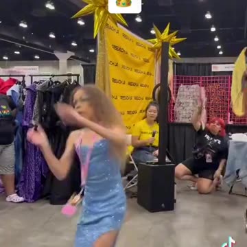 This is really disturbing. Why are we permitting drag queens to sexualize children?