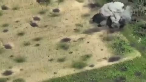 💣 Russian Tank Disabled by Mines | Real Combat Footage