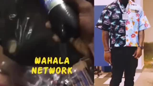 I No Want”: Moment Die-Hard Davido Fan Refused Soft Drink That Had Wizkid’s Picture on It
