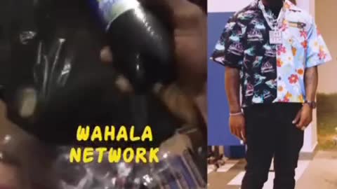 I No Want”: Moment Die-Hard Davido Fan Refused Soft Drink That Had Wizkid’s Picture on It