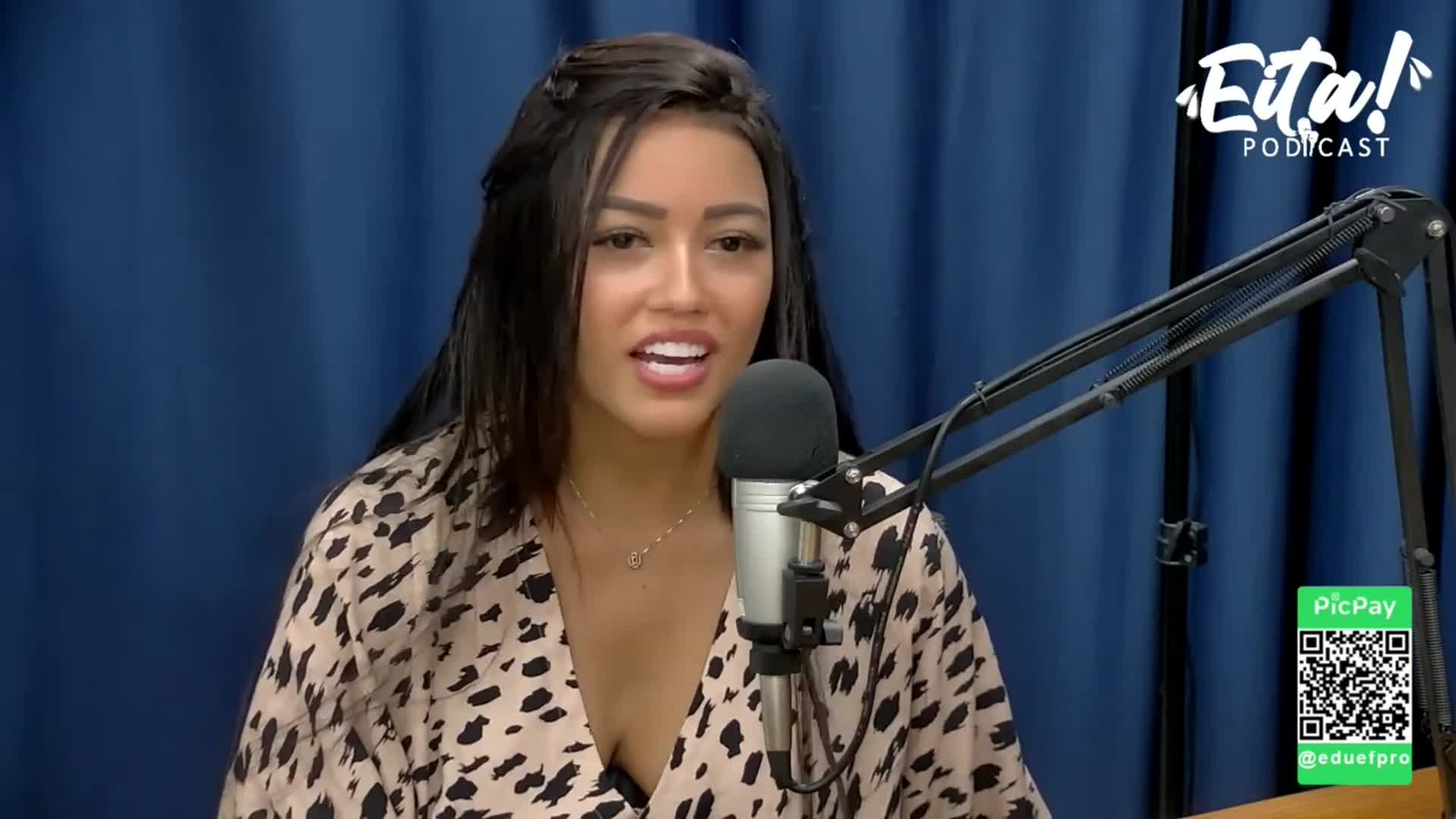 KARLYANE MENEZES - Clientes que adoram que eu uso o VIBRADOR neles