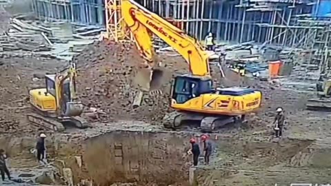 Inattentive worker thrown into the pit.