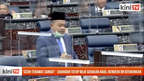 'Sedih teramat sangat' - Shahidan tutup bilik gerakan Arau, bendera BN diturun