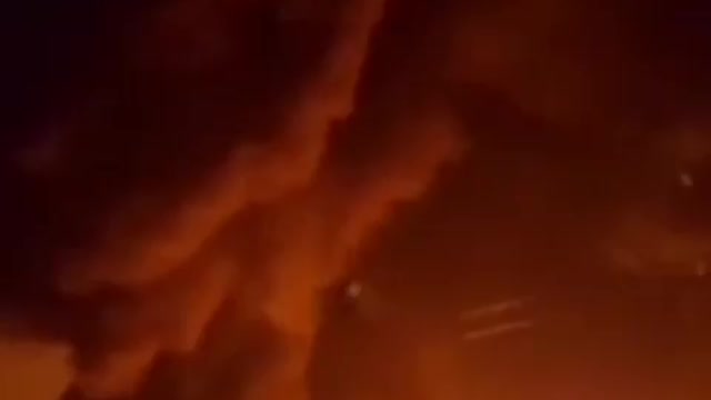 Russia-Ukraine crisis : fire regas in Westrn Kyiv, war, Zelensky, Putin, President, World, News
