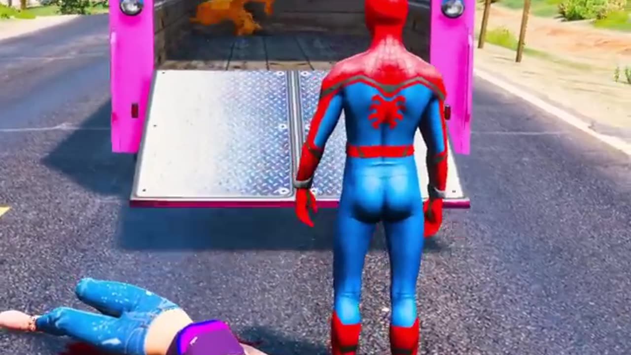 GTA V - IRON MAN SAVING LION - shorts