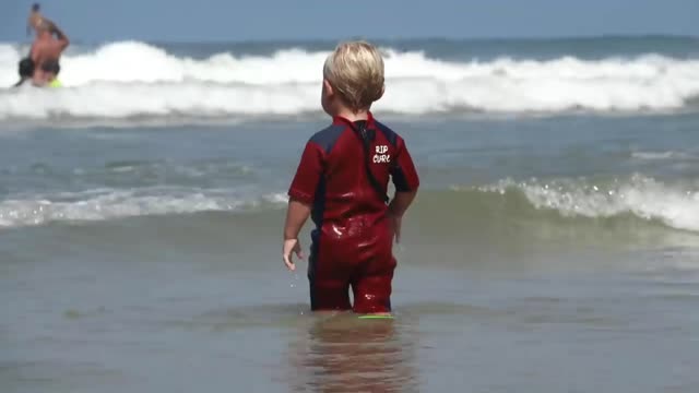 The little two-year-old surfer João Vitor