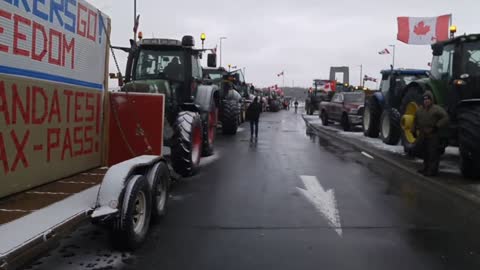 Cornwall, Ontario BORDER BLOCKADE beginning