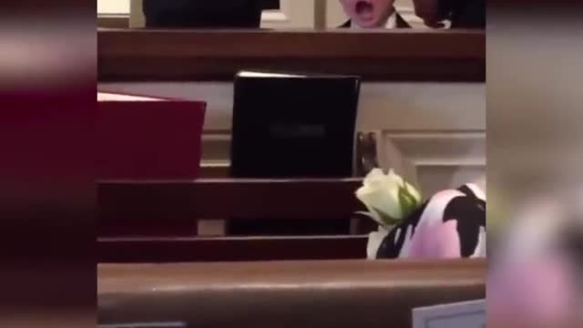 Funny kids add some comedy to a wedding