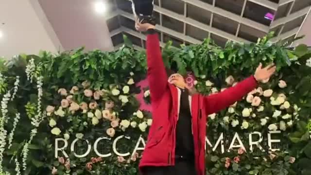 Dad Does Acrobatics With Toddler by Flipping her in the Air
