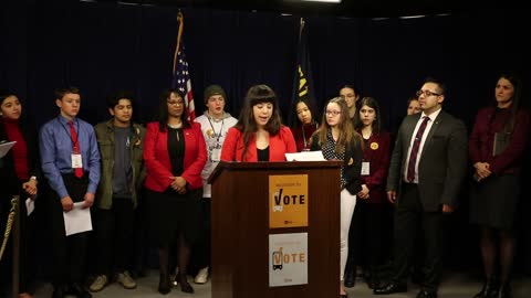 Far-left activist: "Young people know what's up."
