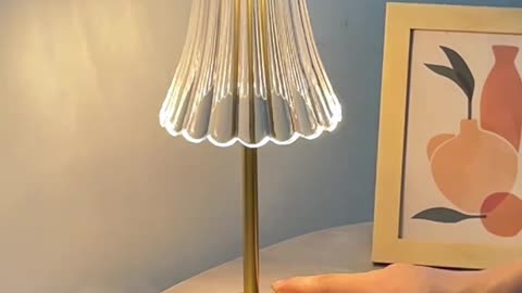 1pc Tri-Tone LED Crystal Table Lamp with Wrought Iron Base - Perfect for Restaurants and Hotels